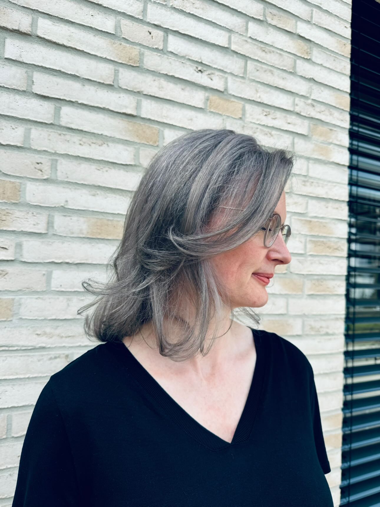 Friseursalon Haarchitektur – Lüneburg – grau – Argent Royal – natürliches grau – zur zum natürlichen grau Friseursalon Haarchitektur - Lüneburg - grau - Argent Royal - natürliches grau - zur zum natürlichen grau